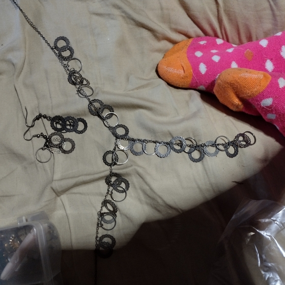 Elegant Black Circle Chain Necklace and Earring Set - Picture 1 of 10